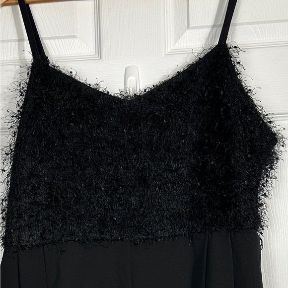 Gorgeous black Eloquii jumpsuit, wide leg, fun textured fringe at top, size 20 - Picture 5 of 15